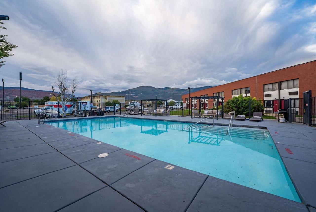 Ramada By Wyndham Cedar City Zewnętrze zdjęcie