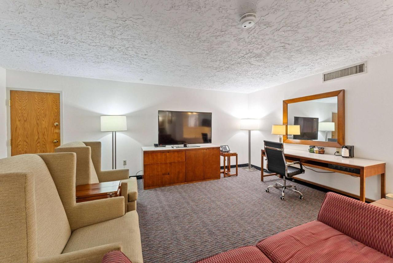 Ramada By Wyndham Cedar City Zewnętrze zdjęcie