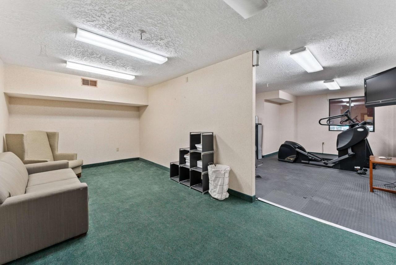 Ramada By Wyndham Cedar City Zewnętrze zdjęcie