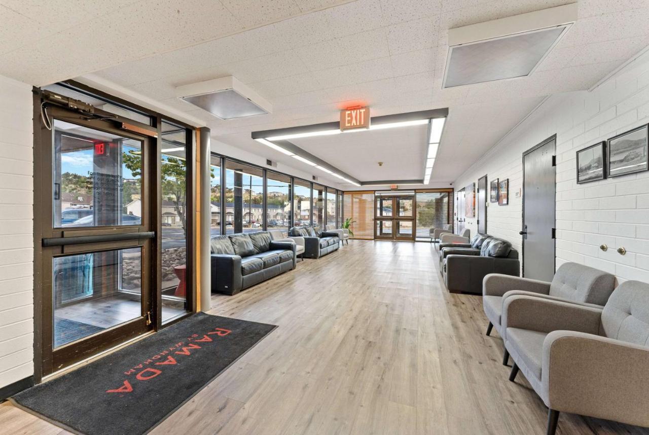 Ramada By Wyndham Cedar City Zewnętrze zdjęcie